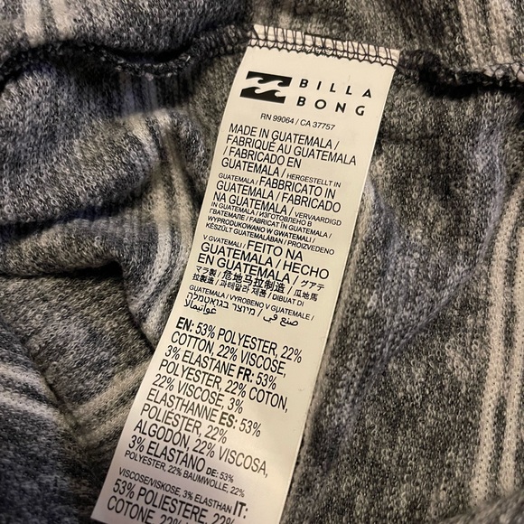 Billabong Henley Style Top - Picture 3 of 7